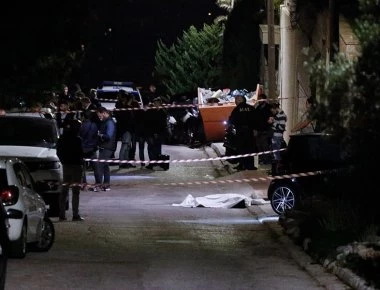 Συγκλονιστικές εικόνες από το καρτέρι θανάτου του επιχειρηματία στη Βούλα